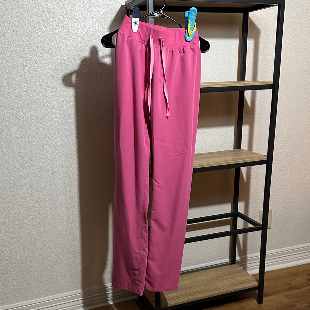 Figs Scrubs F’ing pink high waisted Livingston